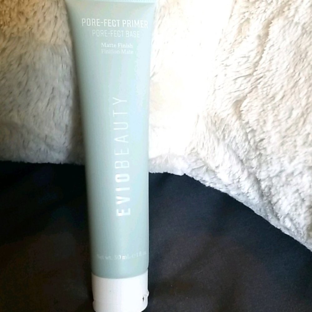 Evio Beauty Pore-Fect Primer